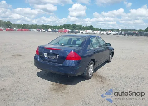 2007 Honda Accord 2.4 Lx z USA, uszkodzony, nr VIN 1HGCM56427A192519